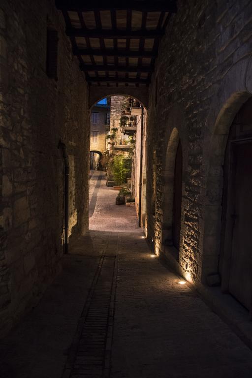 Residenza La Corte アッシジ エクステリア 写真